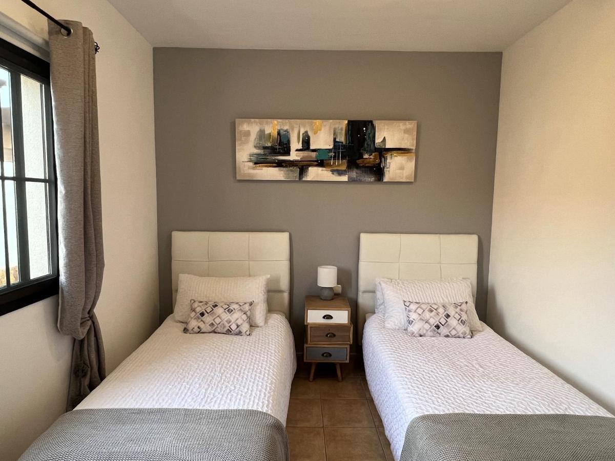 Villa Eva - New To The Market, Fully Refurbished Licensed Villa - Private Pool Caleta De Fuste Esterno foto