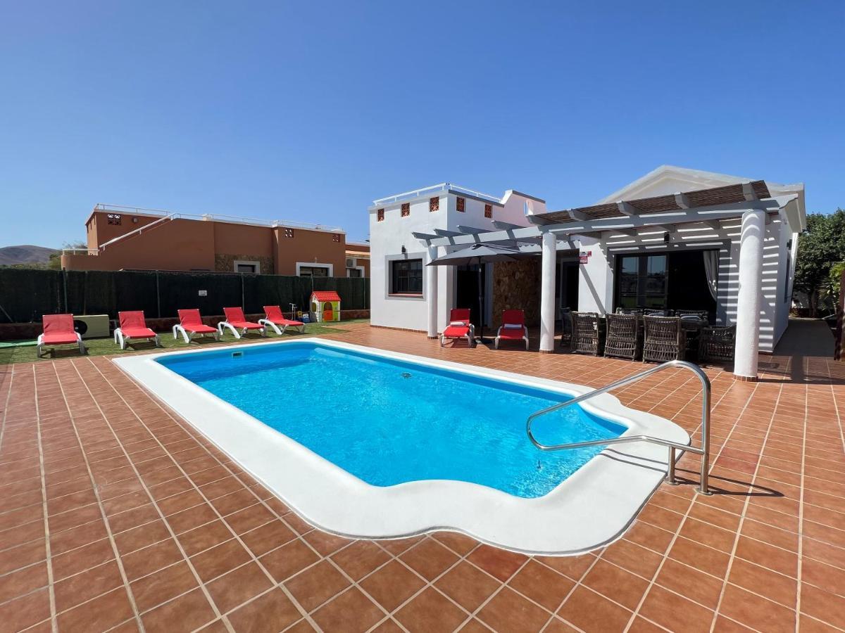 Villa Eva - New To The Market, Fully Refurbished Licensed Villa - Private Pool Caleta De Fuste Esterno foto