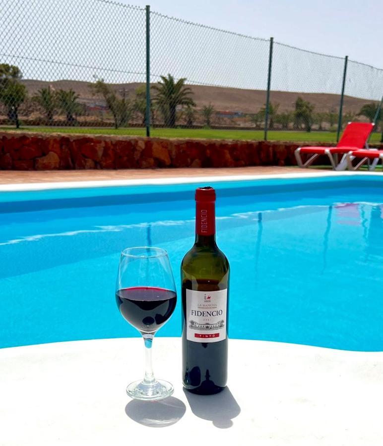Villa Eva - New To The Market, Fully Refurbished Licensed Villa - Private Pool Caleta De Fuste Esterno foto