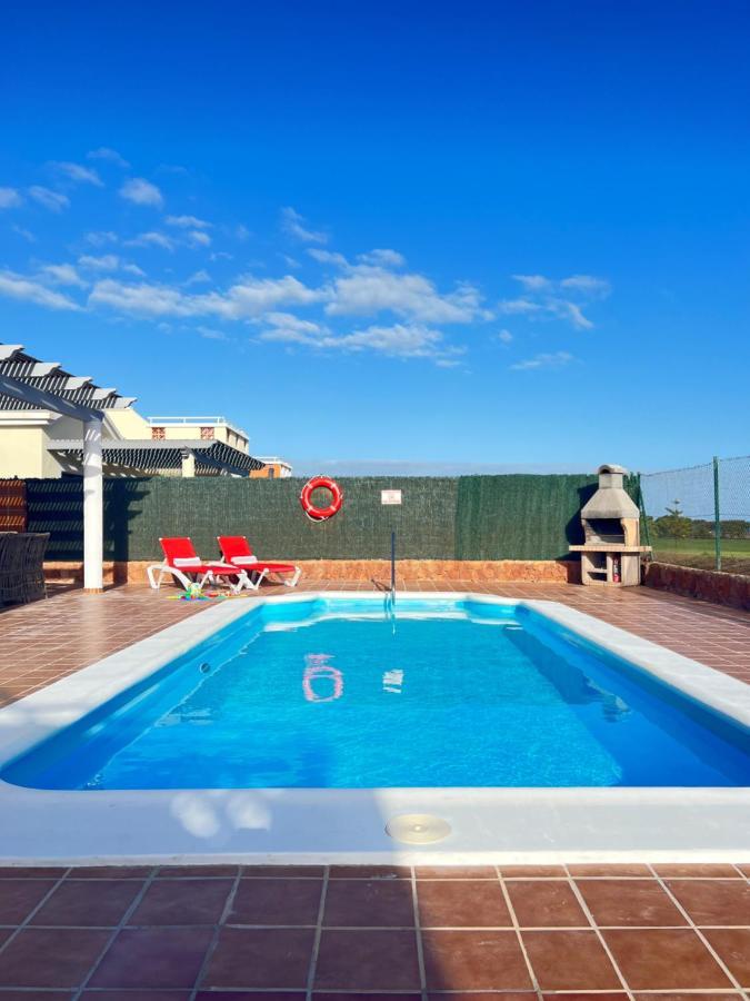 Villa Eva - New To The Market, Fully Refurbished Licensed Villa - Private Pool Caleta De Fuste Esterno foto