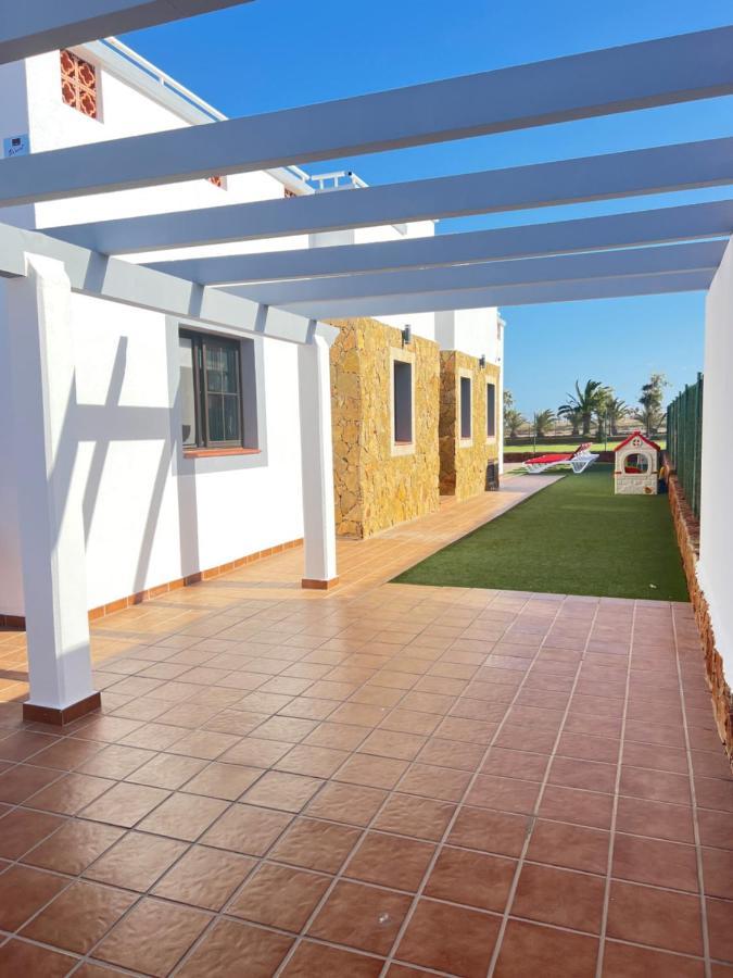 Villa Eva - New To The Market, Fully Refurbished Licensed Villa - Private Pool Caleta De Fuste Esterno foto